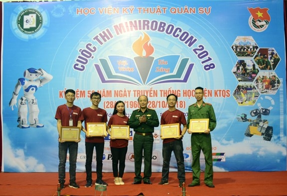 chung kết cuộc thi MiniRobocon 2018 