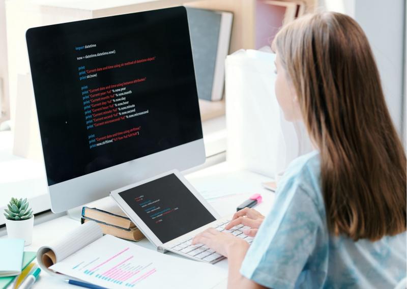 Lập trình cho trẻ em-Ngôn ngữ lập trình Scratch là gì?